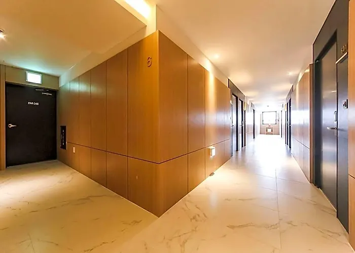 Prima Hotel 3*